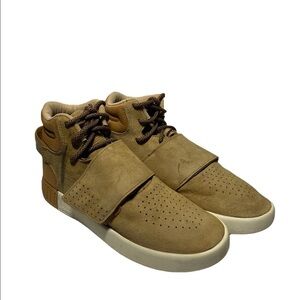 Adidas Tubular Invade Women Shoos Size 6